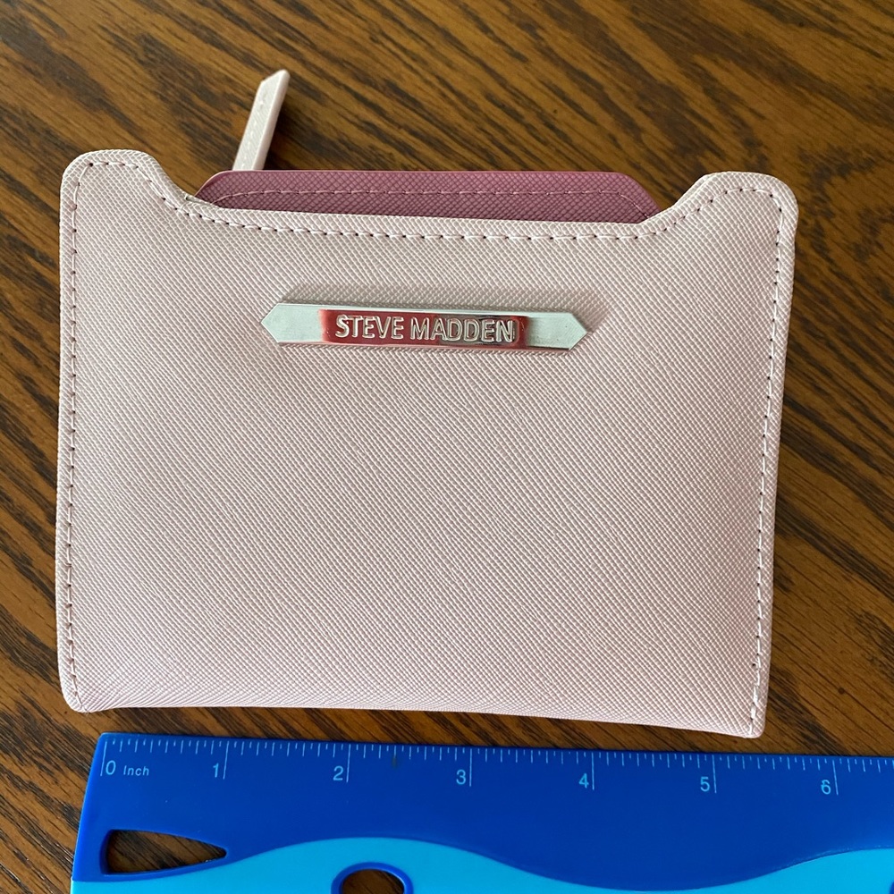 Steve Madden wallet